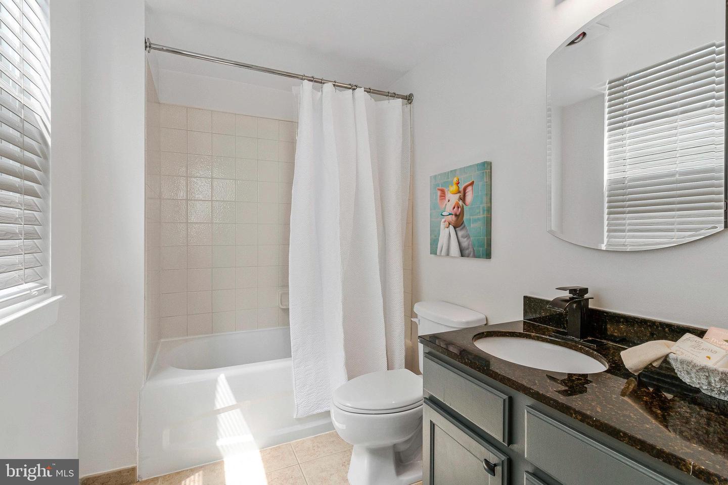 880 N POLLARD ST N #925, ARLINGTON, Virginia 22203, 2 Bedrooms Bedrooms, ,2 BathroomsBathrooms,Residential,For sale,880 N POLLARD ST N #925,VAAR2057494 MLS # VAAR2057494