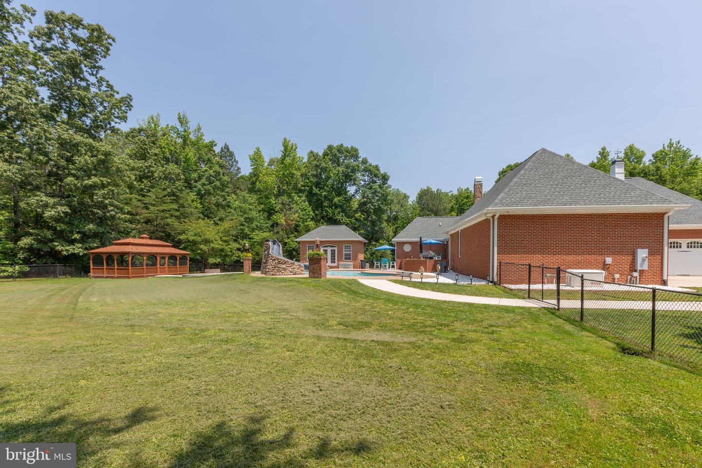 18134 GREEN BLVD, KING GEORGE, Virginia 22485, 4 Bedrooms Bedrooms, ,4 BathroomsBathrooms,Residential,For sale,18134 GREEN BLVD,VAKG2006432 MLS # VAKG2006432