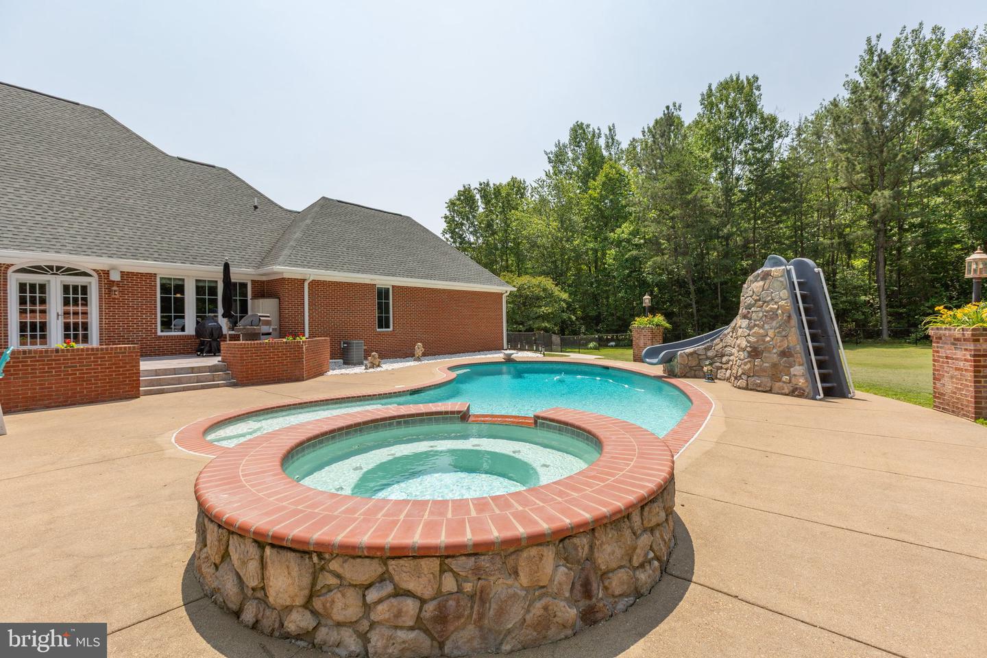 18134 GREEN BLVD, KING GEORGE, Virginia 22485, 4 Bedrooms Bedrooms, ,4 BathroomsBathrooms,Residential,For sale,18134 GREEN BLVD,VAKG2006432 MLS # VAKG2006432