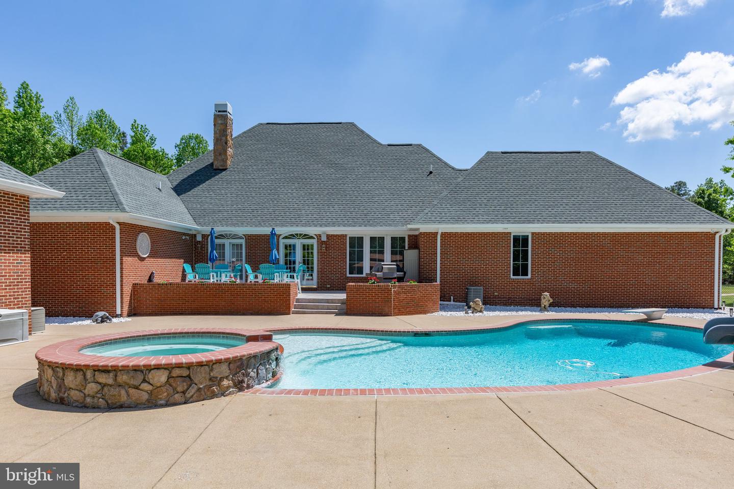 18134 GREEN BLVD, KING GEORGE, Virginia 22485, 4 Bedrooms Bedrooms, ,4 BathroomsBathrooms,Residential,For sale,18134 GREEN BLVD,VAKG2006432 MLS # VAKG2006432