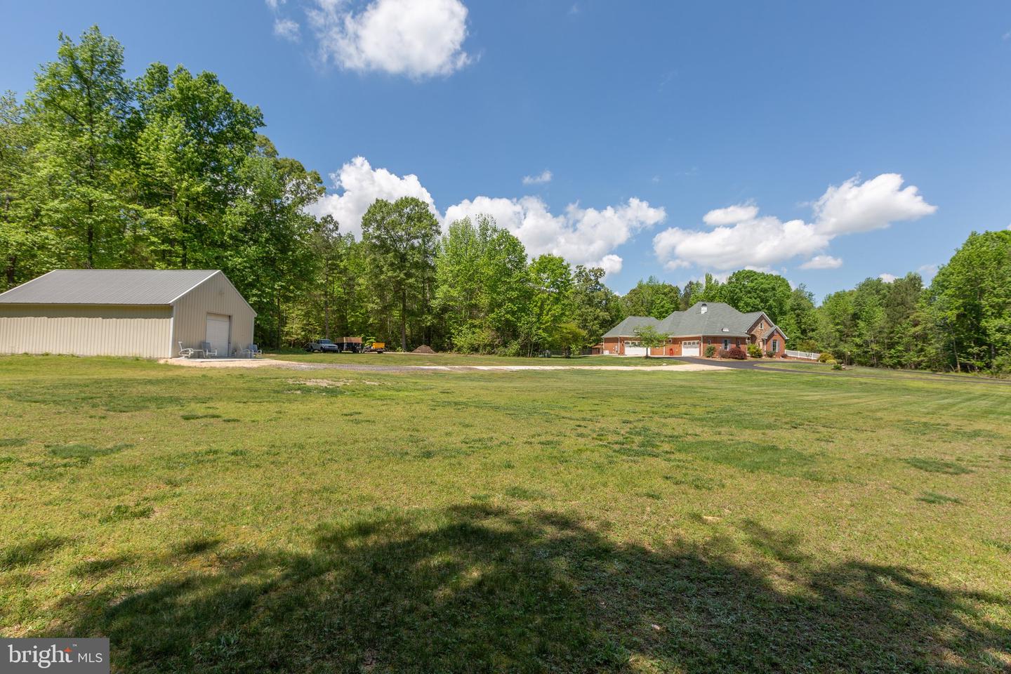 18134 GREEN BLVD, KING GEORGE, Virginia 22485, 4 Bedrooms Bedrooms, ,4 BathroomsBathrooms,Residential,For sale,18134 GREEN BLVD,VAKG2006432 MLS # VAKG2006432