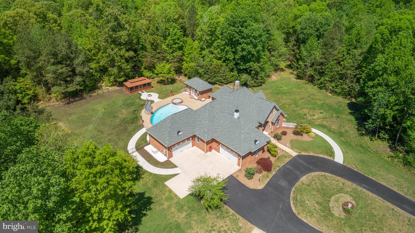 18134 GREEN BLVD, KING GEORGE, Virginia 22485, 4 Bedrooms Bedrooms, ,4 BathroomsBathrooms,Residential,For sale,18134 GREEN BLVD,VAKG2006432 MLS # VAKG2006432