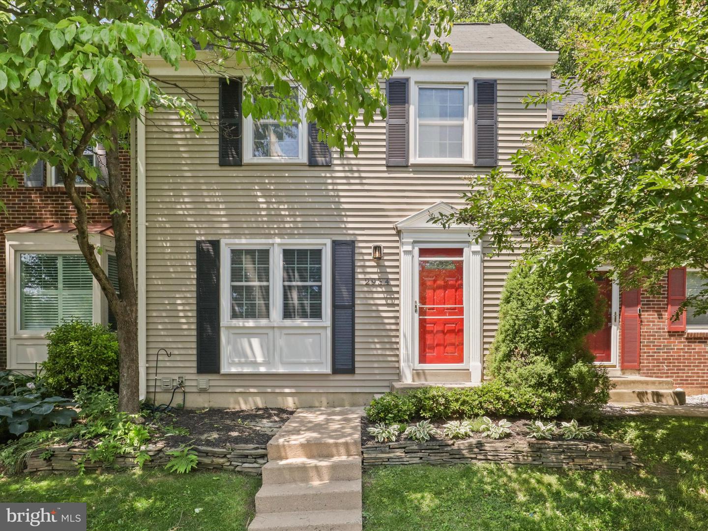 2934 EVERLEIGH WAY, FAIRFAX, Virginia 22031, 3 Bedrooms Bedrooms, 8 Rooms Rooms,3 BathroomsBathrooms,Residential,For sale,2934 EVERLEIGH WAY,VAFX2241510 MLS # VAFX2241510