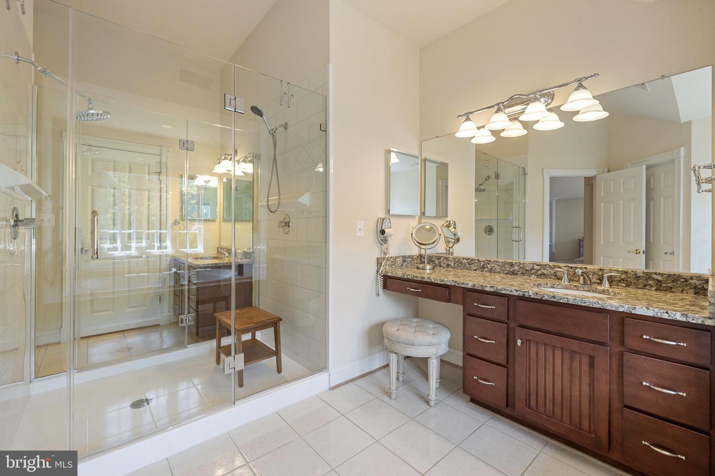 9410 OLD RESERVE WAY, FAIRFAX, Virginia 22031, 6 Bedrooms Bedrooms, ,4 BathroomsBathrooms,Residential,For sale,9410 OLD RESERVE WAY,VAFC2006328 MLS # VAFC2006328