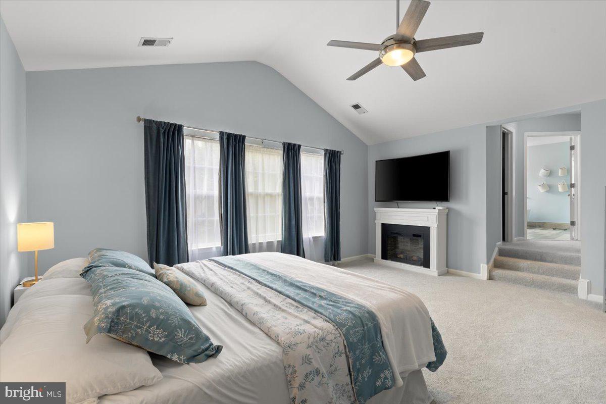 12561 GARRY GLEN DR, BRISTOW, Virginia 20136, 5 Bedrooms Bedrooms, ,3 BathroomsBathrooms,Residential,For sale,12561 GARRY GLEN DR,VAPW2095064 MLS # VAPW2095064