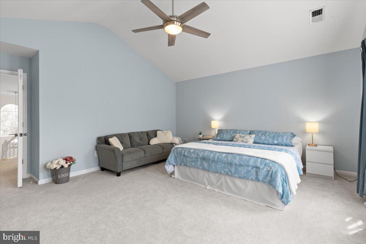 12561 GARRY GLEN DR, BRISTOW, Virginia 20136, 5 Bedrooms Bedrooms, ,3 BathroomsBathrooms,Residential,For sale,12561 GARRY GLEN DR,VAPW2095064 MLS # VAPW2095064