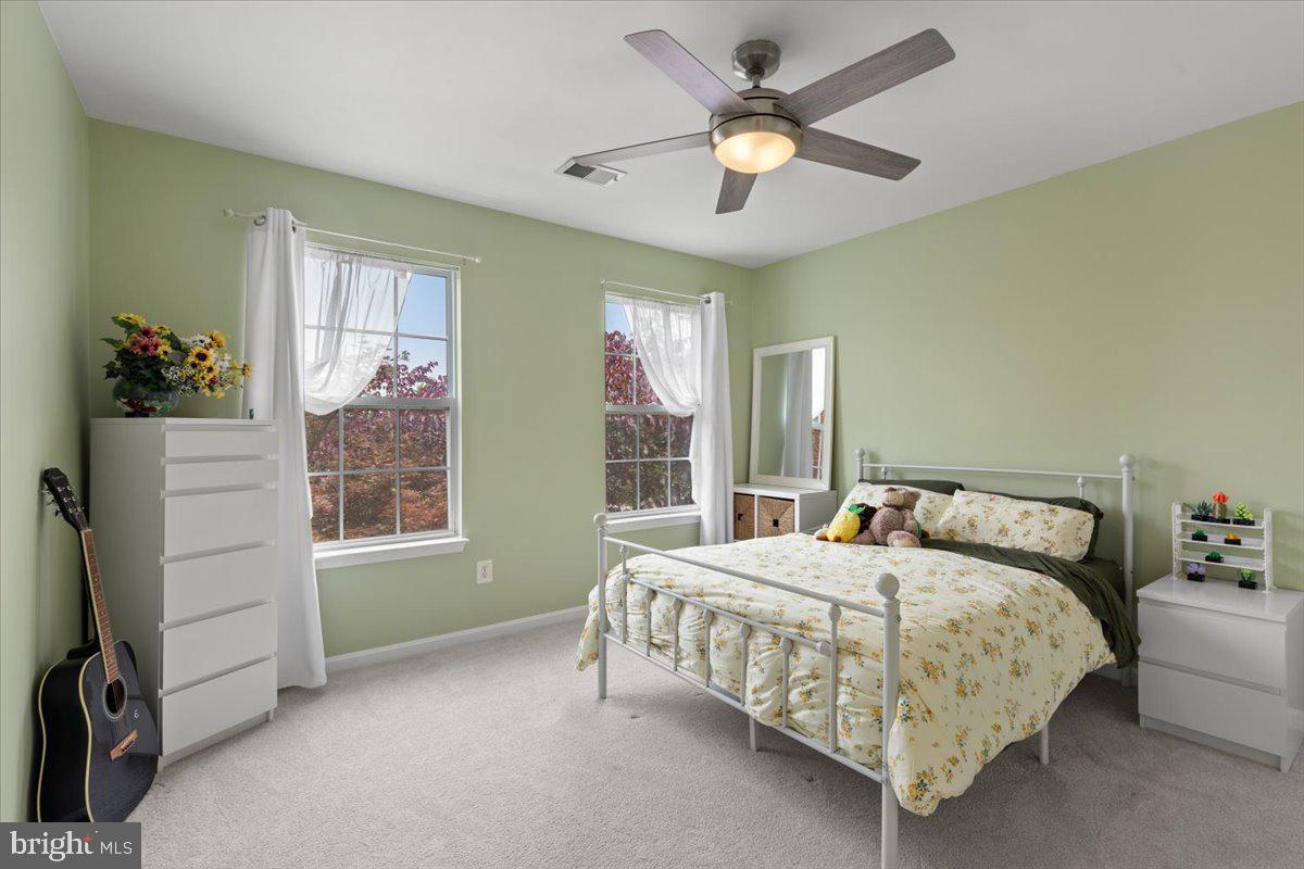 12561 GARRY GLEN DR, BRISTOW, Virginia 20136, 5 Bedrooms Bedrooms, ,3 BathroomsBathrooms,Residential,For sale,12561 GARRY GLEN DR,VAPW2095064 MLS # VAPW2095064