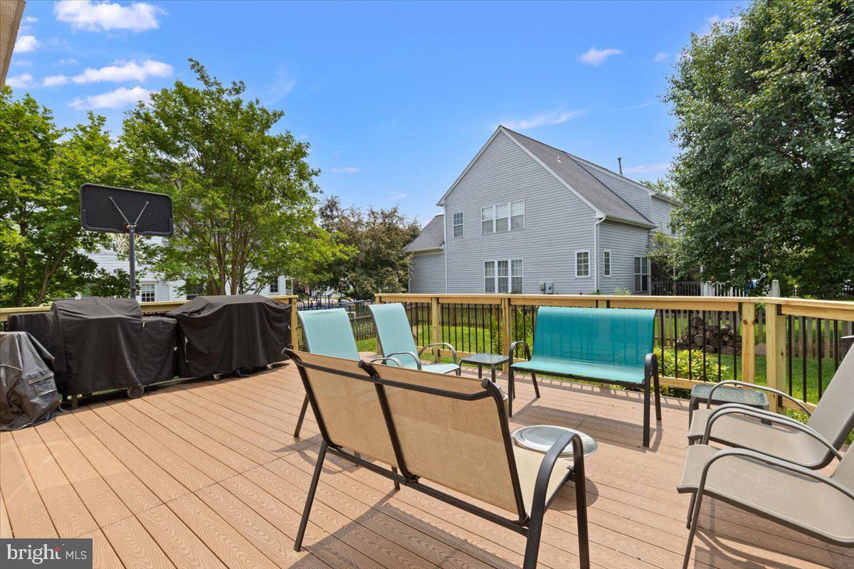 12561 GARRY GLEN DR, BRISTOW, Virginia 20136, 5 Bedrooms Bedrooms, ,3 BathroomsBathrooms,Residential,For sale,12561 GARRY GLEN DR,VAPW2095064 MLS # VAPW2095064