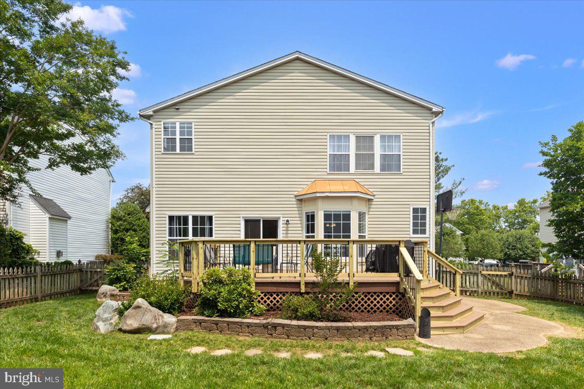12561 GARRY GLEN DR, BRISTOW, Virginia 20136, 5 Bedrooms Bedrooms, ,3 BathroomsBathrooms,Residential,For sale,12561 GARRY GLEN DR,VAPW2095064 MLS # VAPW2095064