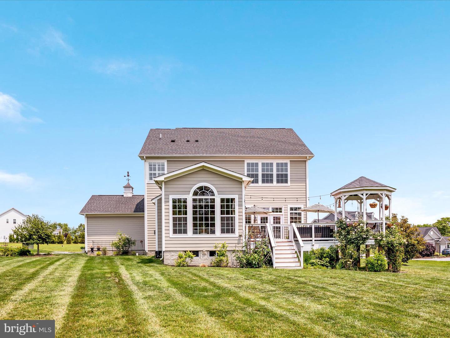 18238 WILD RASPBERRY DR, PURCELLVILLE, Virginia 20132, 4 Bedrooms Bedrooms, ,3 BathroomsBathrooms,Residential,For sale,18238 WILD RASPBERRY DR,VALO2097290 MLS # VALO2097290