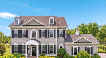 18238 WILD RASPBERRY DR, PURCELLVILLE, Virginia 20132, 4 Bedrooms Bedrooms, ,3 BathroomsBathrooms,Residential,For sale,18238 WILD RASPBERRY DR,VALO2097290 MLS # VALO2097290