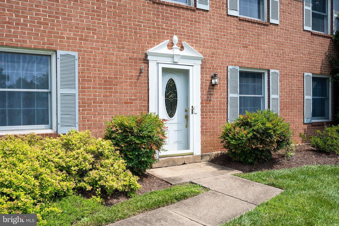 1213 TERRYLYNN CT, HERNDON, Virginia 20170, 4 Bedrooms Bedrooms, ,2 BathroomsBathrooms,Residential,For sale,1213 TERRYLYNN CT,VAFX2242040 MLS # VAFX2242040