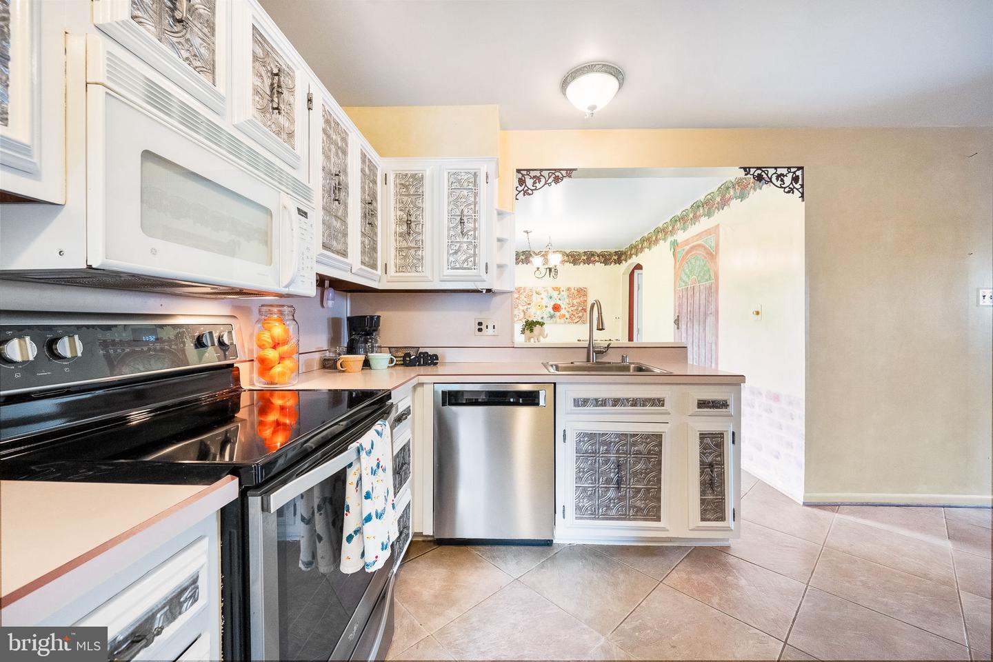 1213 TERRYLYNN CT, HERNDON, Virginia 20170, 4 Bedrooms Bedrooms, ,2 BathroomsBathrooms,Residential,For sale,1213 TERRYLYNN CT,VAFX2242040 MLS # VAFX2242040