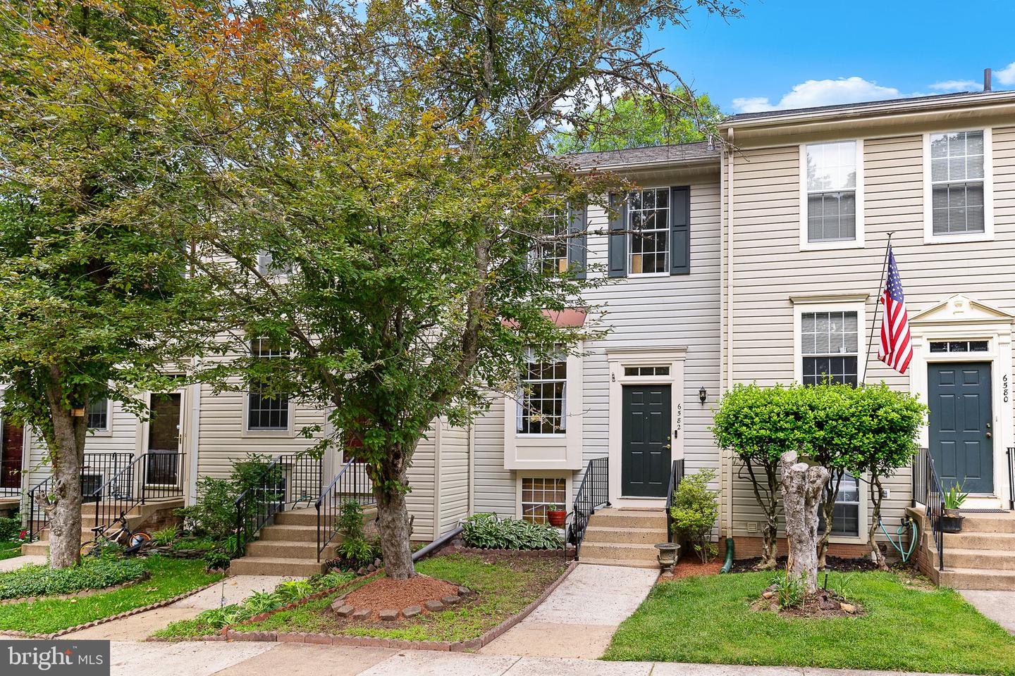 6582 SKYLEMAR TRL, CENTREVILLE, Virginia 20121, 2 Bedrooms Bedrooms, ,2 BathroomsBathrooms,Residential,For sale,6582 SKYLEMAR TRL,VAFX2242126 MLS # VAFX2242126