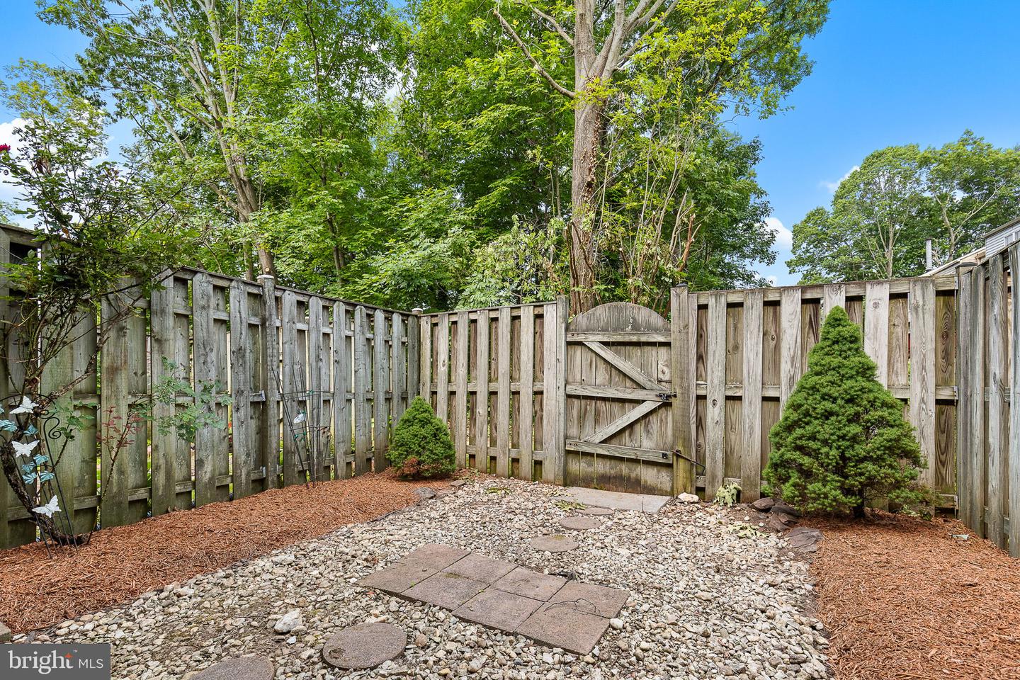 6582 SKYLEMAR TRL, CENTREVILLE, Virginia 20121, 2 Bedrooms Bedrooms, ,2 BathroomsBathrooms,Residential,For sale,6582 SKYLEMAR TRL,VAFX2242126 MLS # VAFX2242126