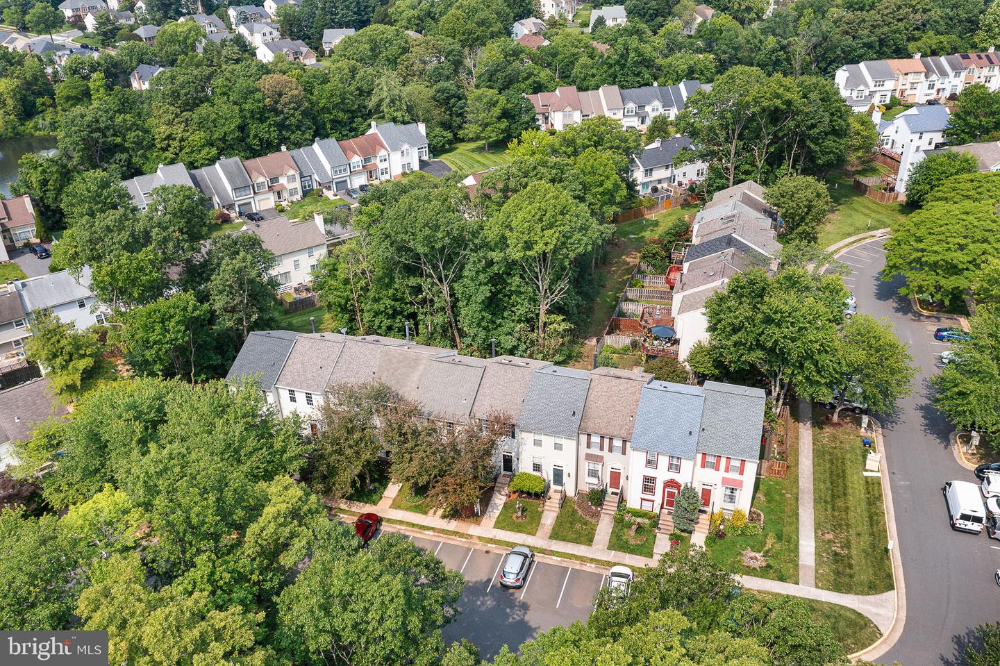 6582 SKYLEMAR TRL, CENTREVILLE, Virginia 20121, 2 Bedrooms Bedrooms, ,2 BathroomsBathrooms,Residential,For sale,6582 SKYLEMAR TRL,VAFX2242126 MLS # VAFX2242126