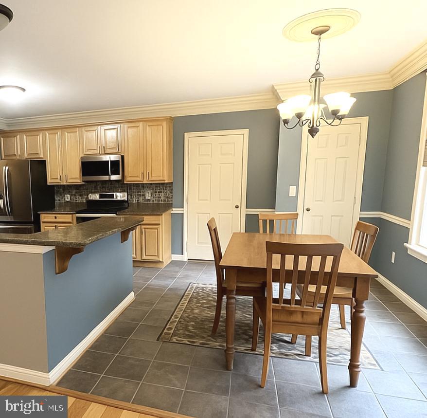 126 GREENWAY ST, FREDERICKSBURG, Virginia 22405, 4 Bedrooms Bedrooms, ,3 BathroomsBathrooms,Residential,For sale,126 GREENWAY ST,VAST2039056 MLS # VAST2039056