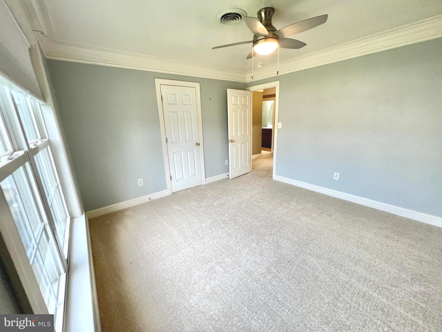 126 GREENWAY ST, FREDERICKSBURG, Virginia 22405, 4 Bedrooms Bedrooms, ,3 BathroomsBathrooms,Residential,For sale,126 GREENWAY ST,VAST2039056 MLS # VAST2039056