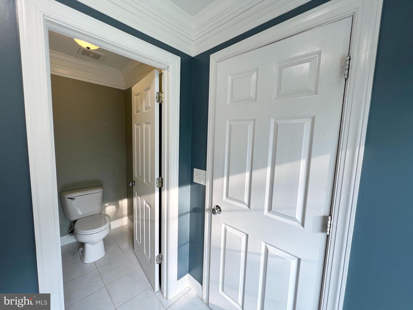 126 GREENWAY ST, FREDERICKSBURG, Virginia 22405, 4 Bedrooms Bedrooms, ,3 BathroomsBathrooms,Residential,For sale,126 GREENWAY ST,VAST2039056 MLS # VAST2039056