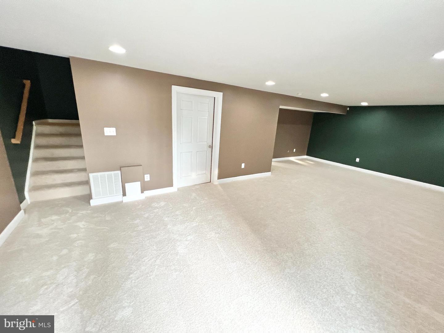 126 GREENWAY ST, FREDERICKSBURG, Virginia 22405, 4 Bedrooms Bedrooms, ,3 BathroomsBathrooms,Residential,For sale,126 GREENWAY ST,VAST2039056 MLS # VAST2039056