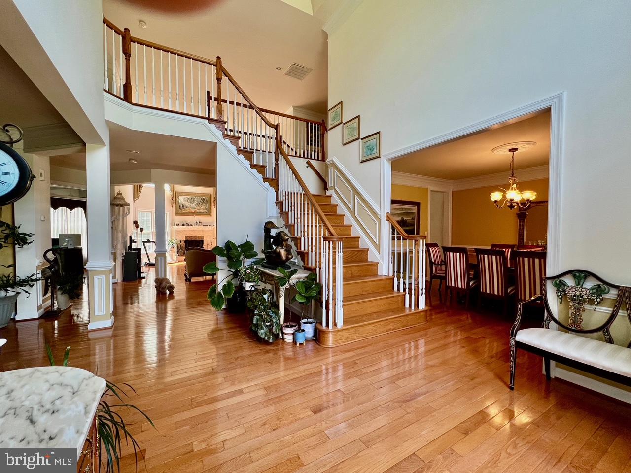 4718 VILLAGE DR, FAIRFAX, Virginia 22030, 5 Bedrooms Bedrooms, ,4 BathroomsBathrooms,Residential,For sale,4718 VILLAGE DR,VAFX2242300 MLS # VAFX2242300