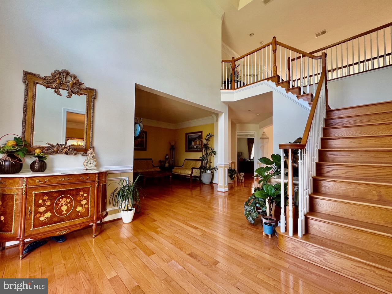 4718 VILLAGE DR, FAIRFAX, Virginia 22030, 5 Bedrooms Bedrooms, ,4 BathroomsBathrooms,Residential,For sale,4718 VILLAGE DR,VAFX2242300 MLS # VAFX2242300