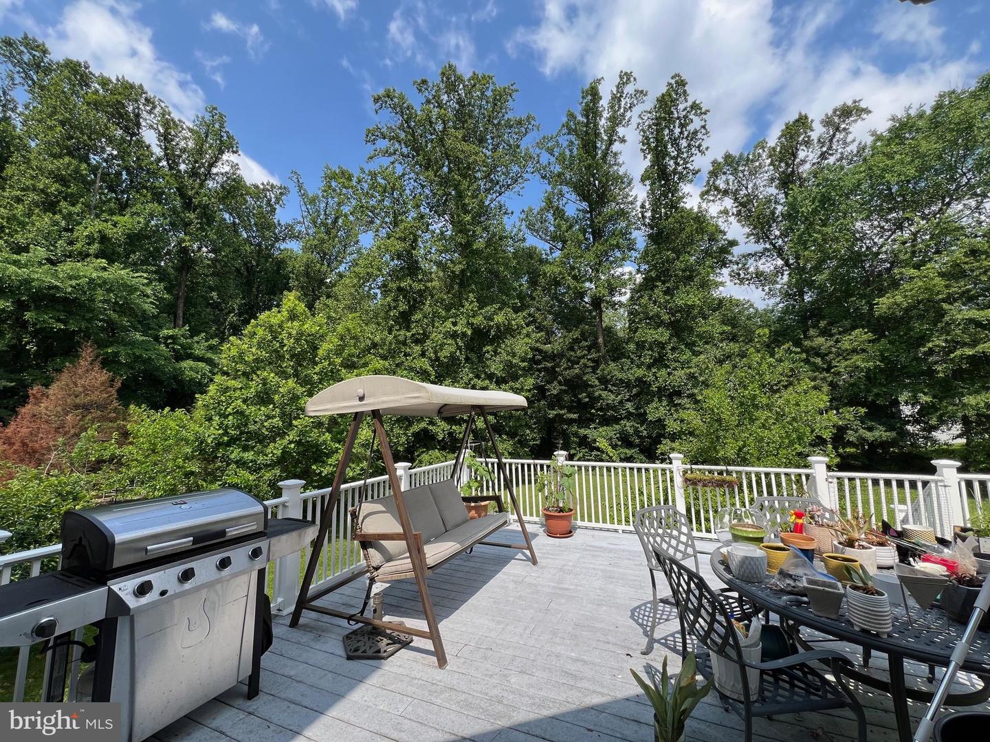 4718 VILLAGE DR, FAIRFAX, Virginia 22030, 5 Bedrooms Bedrooms, ,4 BathroomsBathrooms,Residential,For sale,4718 VILLAGE DR,VAFX2242300 MLS # VAFX2242300