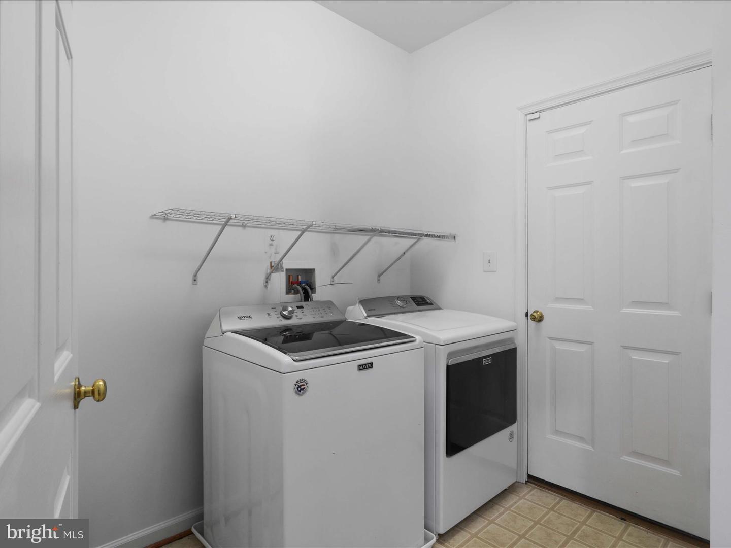 9499 BALLAGAN CT, BRISTOW, Virginia 20136, 4 Bedrooms Bedrooms, ,3 BathroomsBathrooms,Residential,For sale,9499 BALLAGAN CT,VAPW2095180 MLS # VAPW2095180
