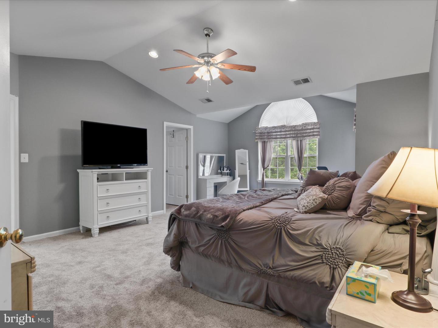 9499 BALLAGAN CT, BRISTOW, Virginia 20136, 4 Bedrooms Bedrooms, ,3 BathroomsBathrooms,Residential,For sale,9499 BALLAGAN CT,VAPW2095180 MLS # VAPW2095180