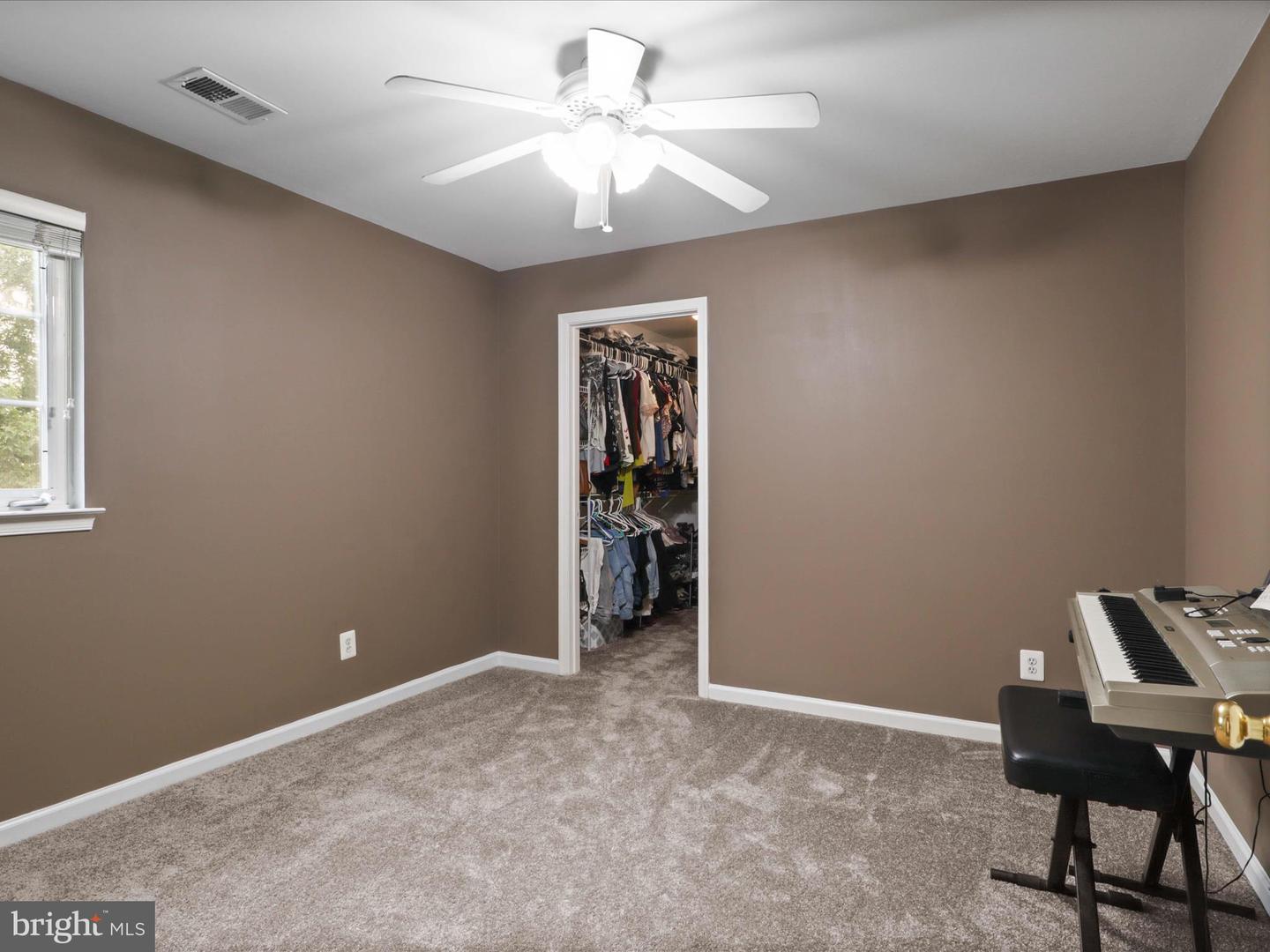 9499 BALLAGAN CT, BRISTOW, Virginia 20136, 4 Bedrooms Bedrooms, ,3 BathroomsBathrooms,Residential,For sale,9499 BALLAGAN CT,VAPW2095180 MLS # VAPW2095180