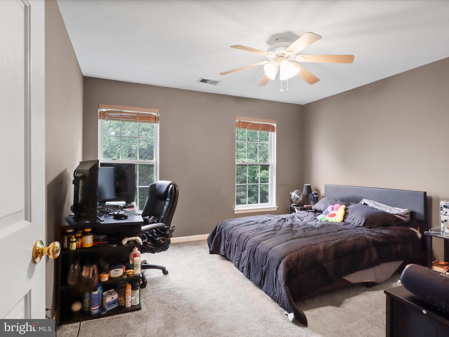 9499 BALLAGAN CT, BRISTOW, Virginia 20136, 4 Bedrooms Bedrooms, ,3 BathroomsBathrooms,Residential,For sale,9499 BALLAGAN CT,VAPW2095180 MLS # VAPW2095180