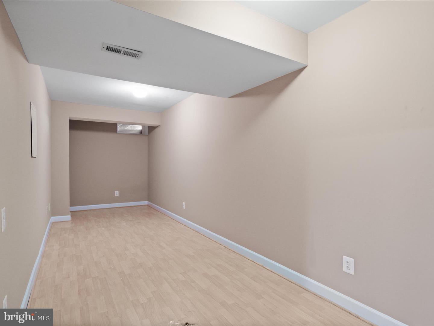 9499 BALLAGAN CT, BRISTOW, Virginia 20136, 4 Bedrooms Bedrooms, ,3 BathroomsBathrooms,Residential,For sale,9499 BALLAGAN CT,VAPW2095180 MLS # VAPW2095180