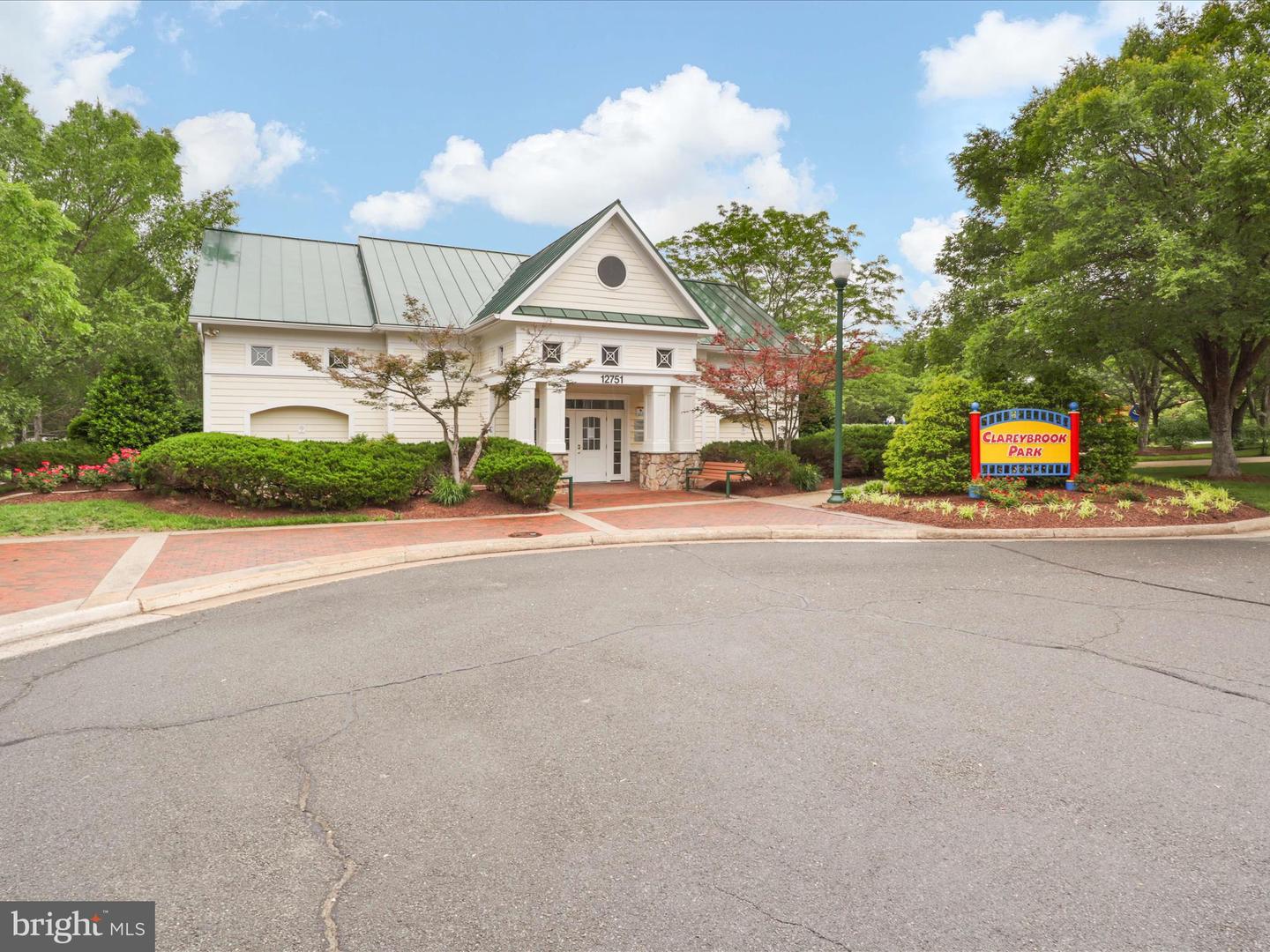 9499 BALLAGAN CT, BRISTOW, Virginia 20136, 4 Bedrooms Bedrooms, ,3 BathroomsBathrooms,Residential,For sale,9499 BALLAGAN CT,VAPW2095180 MLS # VAPW2095180