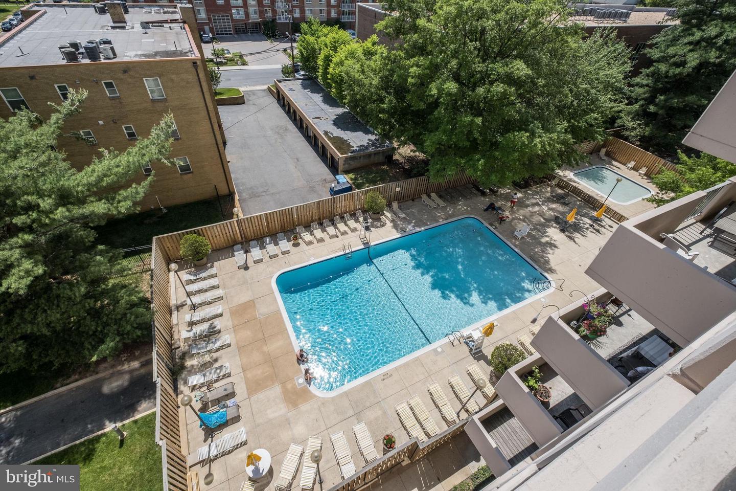 4141 N HENDERSON RD #213, ARLINGTON, Virginia 22203, 1 Bedroom Bedrooms, ,1 BathroomBathrooms,Residential,For sale,4141 N HENDERSON RD #213,VAAR2057868 MLS # VAAR2057868