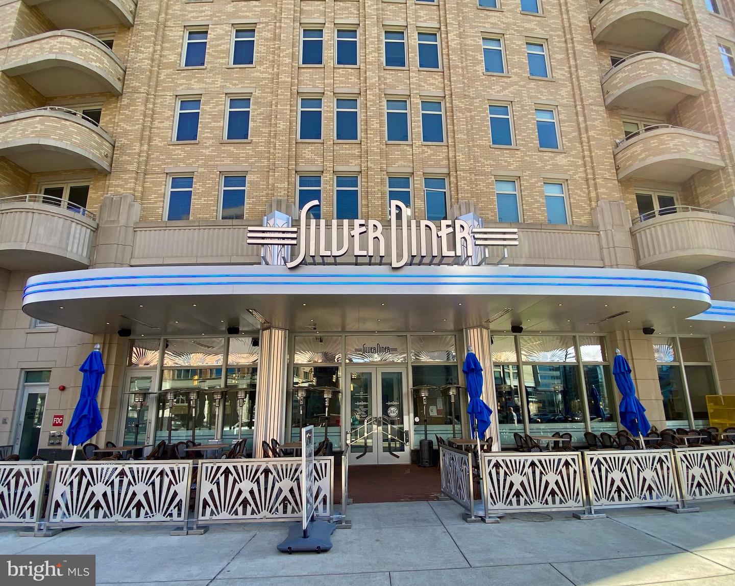 4141 N HENDERSON RD #213, ARLINGTON, Virginia 22203, 1 Bedroom Bedrooms, ,1 BathroomBathrooms,Residential,For sale,4141 N HENDERSON RD #213,VAAR2057868 MLS # VAAR2057868