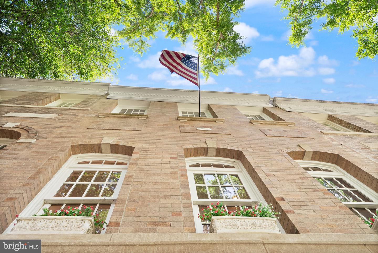 2314 20TH ST NW, WASHINGTON, District Of Columbia 20009, 4 Bedrooms Bedrooms, ,3 BathroomsBathrooms,Residential,For sale,2314 20TH ST NW,DCDC2201644 MLS # DCDC2201644