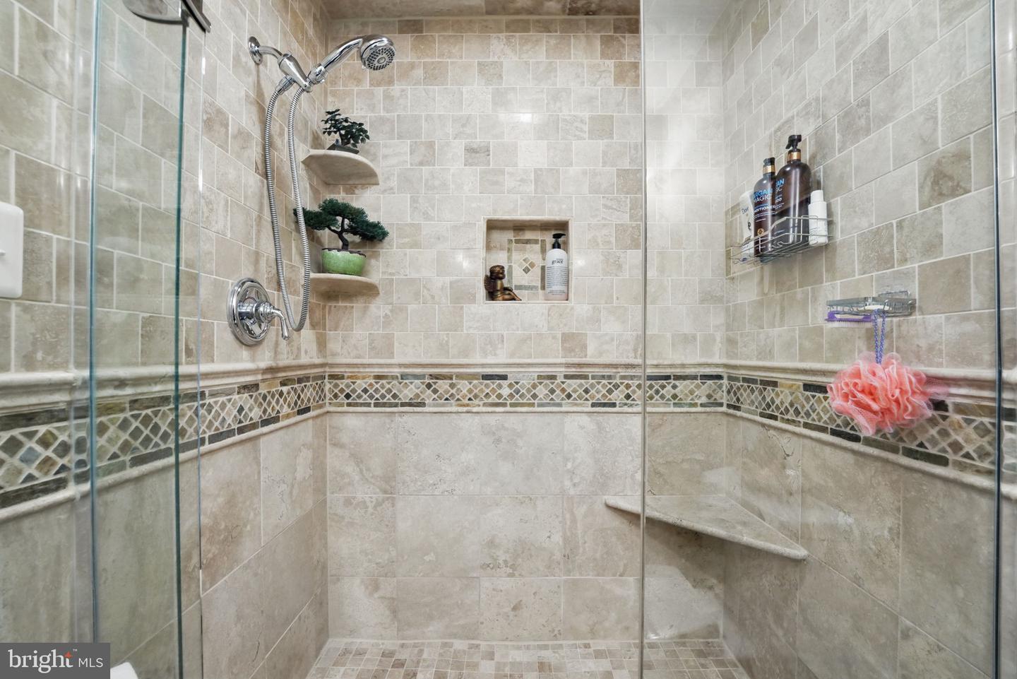 12006 PEBBLE BROOKE CT, WOODBRIDGE, Virginia 22192, 4 Bedrooms Bedrooms, ,2 BathroomsBathrooms,Residential,For sale,12006 PEBBLE BROOKE CT,VAPW2095258 MLS # VAPW2095258
