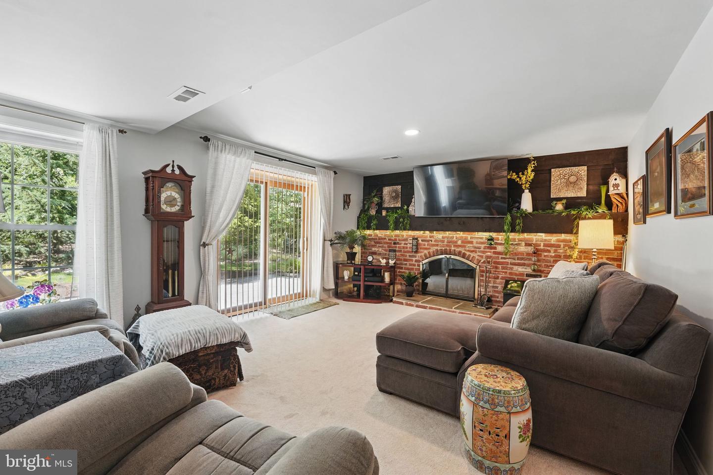 12006 PEBBLE BROOKE CT, WOODBRIDGE, Virginia 22192, 4 Bedrooms Bedrooms, ,2 BathroomsBathrooms,Residential,For sale,12006 PEBBLE BROOKE CT,VAPW2095258 MLS # VAPW2095258