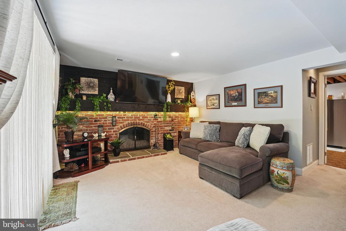 12006 PEBBLE BROOKE CT, WOODBRIDGE, Virginia 22192, 4 Bedrooms Bedrooms, ,2 BathroomsBathrooms,Residential,For sale,12006 PEBBLE BROOKE CT,VAPW2095258 MLS # VAPW2095258