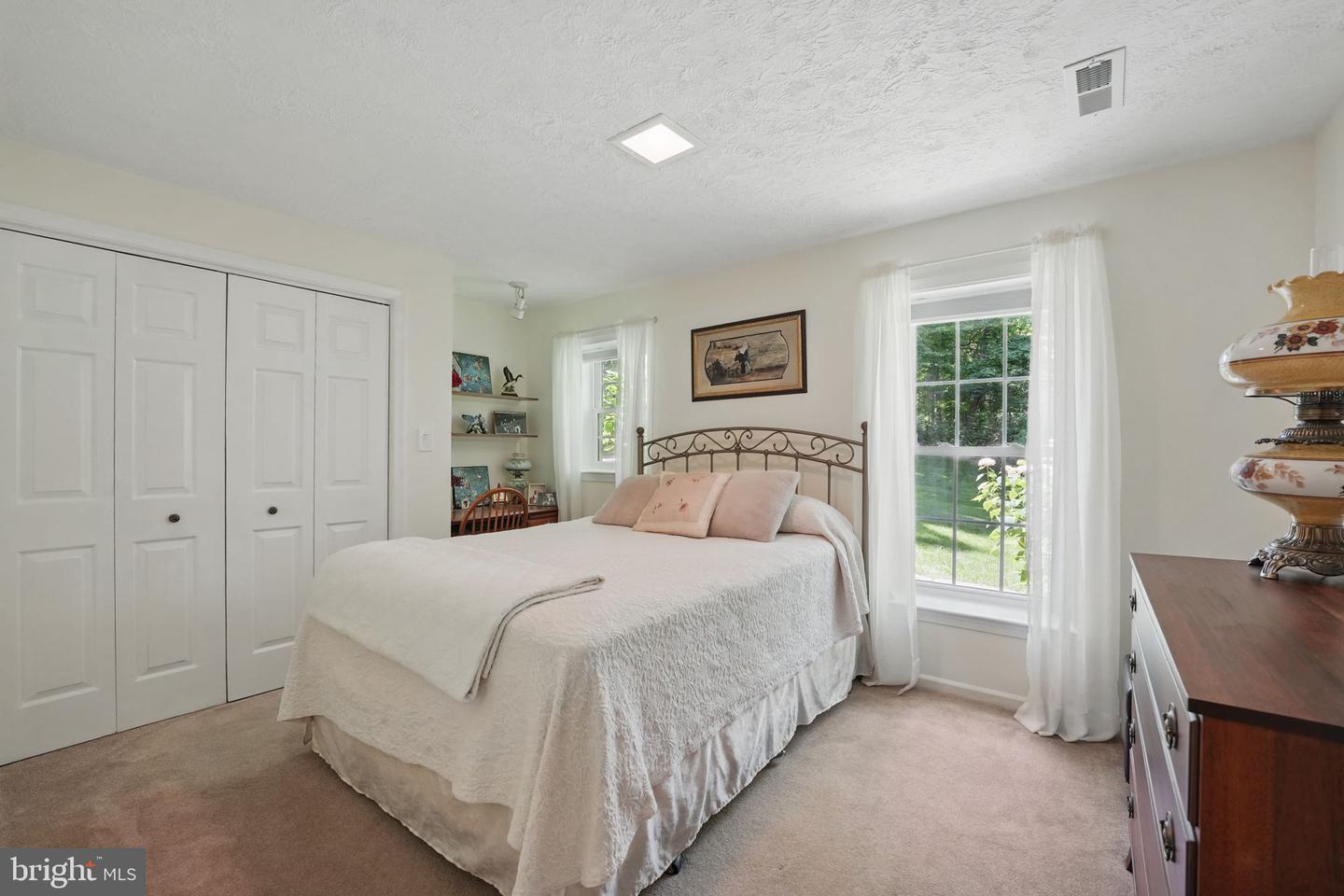 12006 PEBBLE BROOKE CT, WOODBRIDGE, Virginia 22192, 4 Bedrooms Bedrooms, ,2 BathroomsBathrooms,Residential,For sale,12006 PEBBLE BROOKE CT,VAPW2095258 MLS # VAPW2095258
