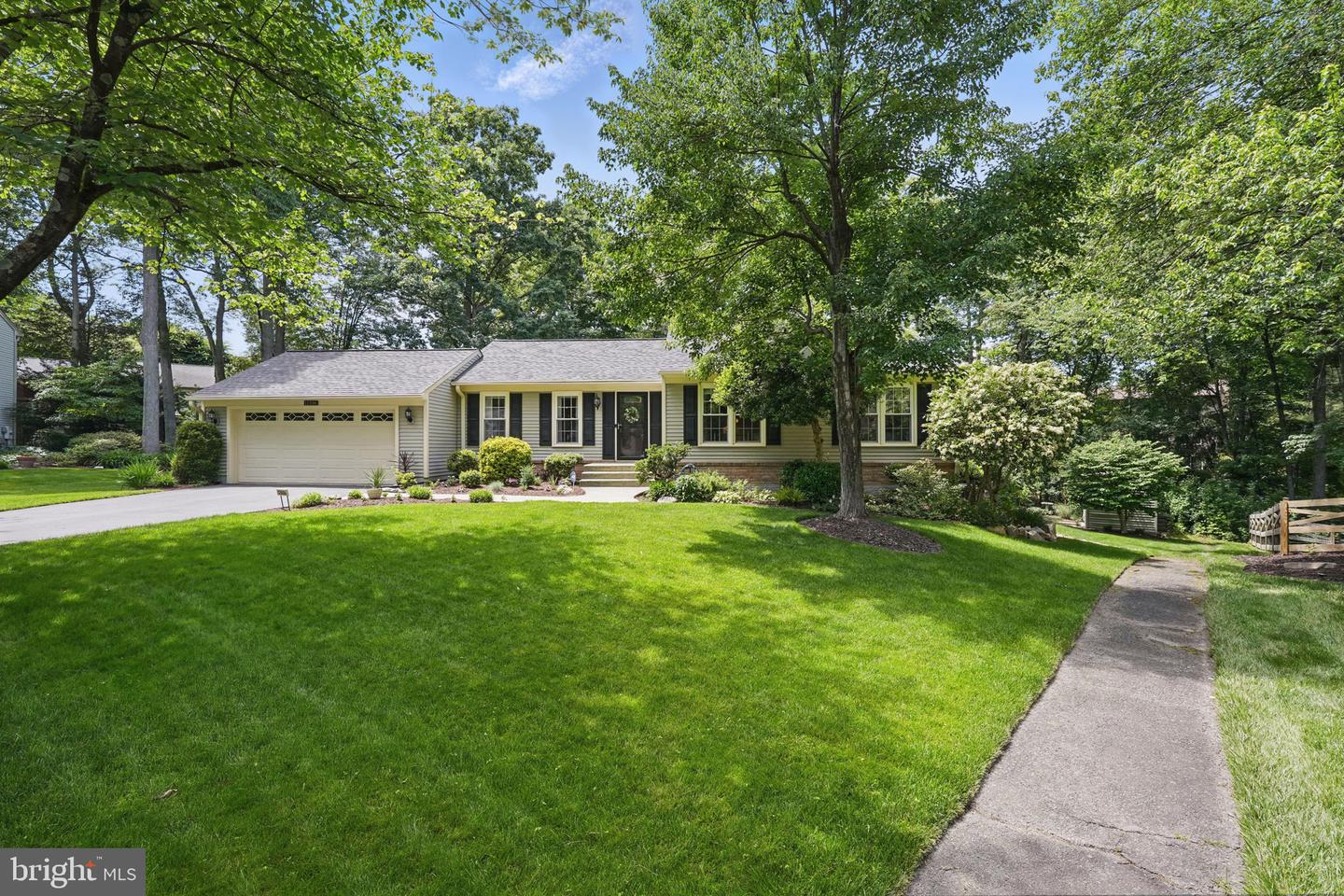 12006 PEBBLE BROOKE CT, WOODBRIDGE, Virginia 22192, 4 Bedrooms Bedrooms, ,2 BathroomsBathrooms,Residential,For sale,12006 PEBBLE BROOKE CT,VAPW2095258 MLS # VAPW2095258