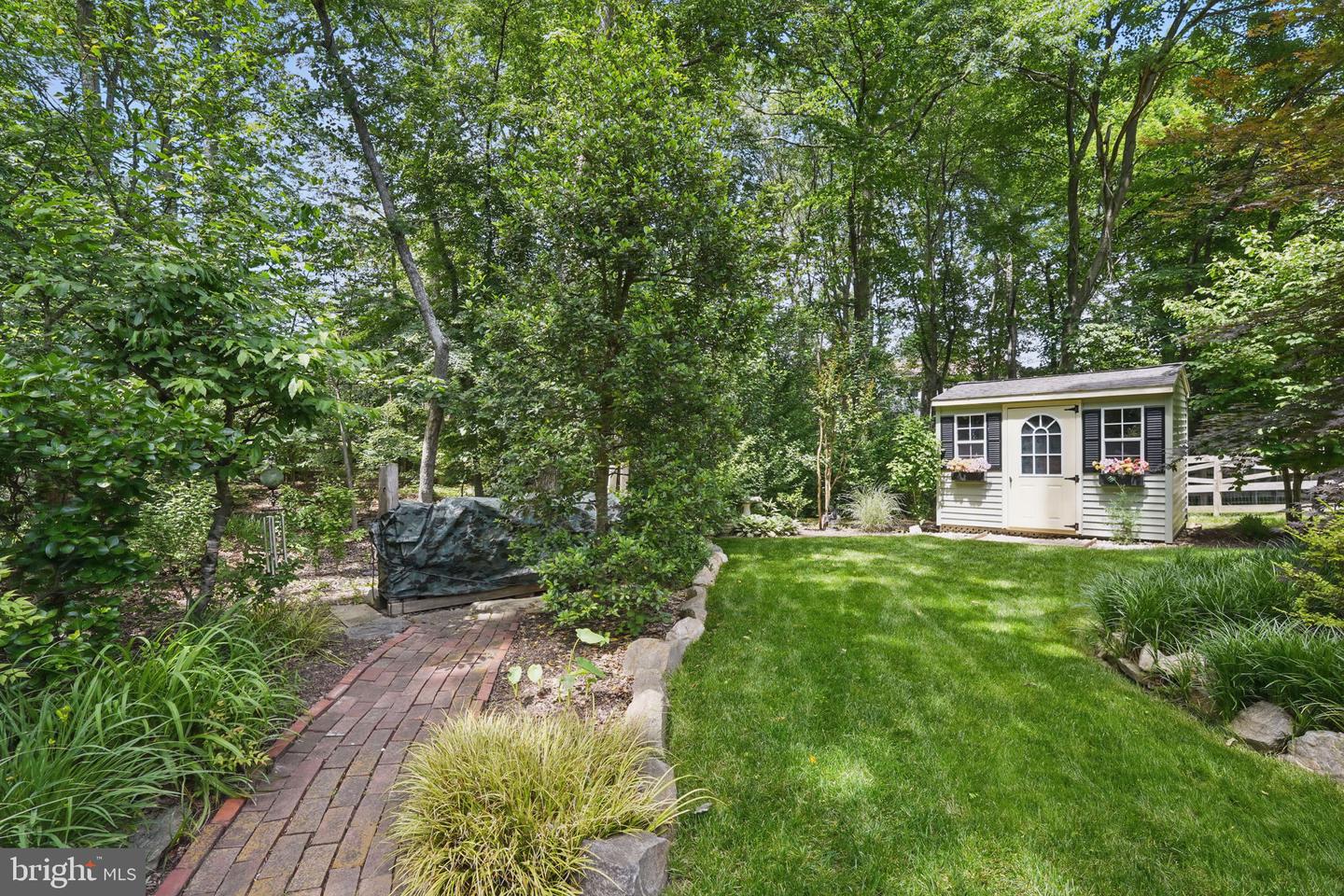 12006 PEBBLE BROOKE CT, WOODBRIDGE, Virginia 22192, 4 Bedrooms Bedrooms, ,2 BathroomsBathrooms,Residential,For sale,12006 PEBBLE BROOKE CT,VAPW2095258 MLS # VAPW2095258