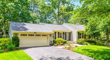 12006 PEBBLE BROOKE CT, WOODBRIDGE, Virginia 22192, 4 Bedrooms Bedrooms, ,2 BathroomsBathrooms,Residential,For sale,12006 PEBBLE BROOKE CT,VAPW2095258 MLS # VAPW2095258