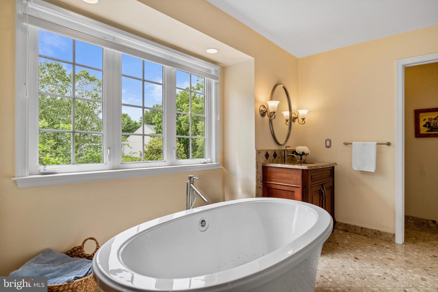 21381 CHICKACOAN TRAIL DR, BROADLANDS, Virginia 20148, 4 Bedrooms Bedrooms, ,4 BathroomsBathrooms,Residential,For sale,21381 CHICKACOAN TRAIL DR,VALO2097438 MLS # VALO2097438