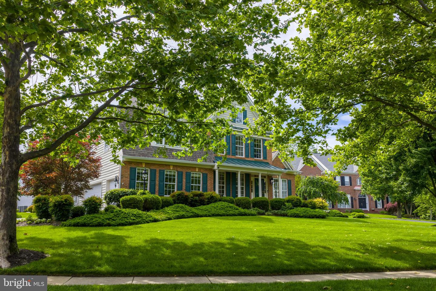 21381 CHICKACOAN TRAIL DR, BROADLANDS, Virginia 20148, 4 Bedrooms Bedrooms, ,4 BathroomsBathrooms,Residential,For sale,21381 CHICKACOAN TRAIL DR,VALO2097438 MLS # VALO2097438