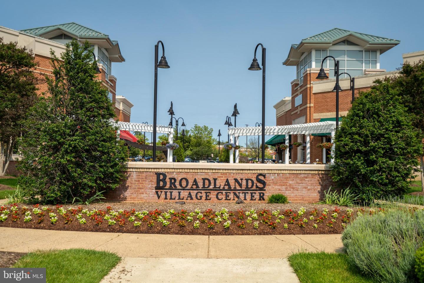 21381 CHICKACOAN TRAIL DR, BROADLANDS, Virginia 20148, 4 Bedrooms Bedrooms, ,4 BathroomsBathrooms,Residential,For sale,21381 CHICKACOAN TRAIL DR,VALO2097438 MLS # VALO2097438