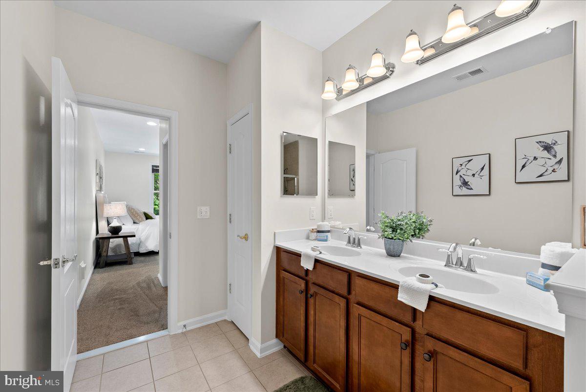 44324 STABLEFORD SQ, ASHBURN, Virginia 20147, 2 Bedrooms Bedrooms, ,2 BathroomsBathrooms,Residential,For sale,44324 STABLEFORD SQ,VALO2097624 MLS # VALO2097624
