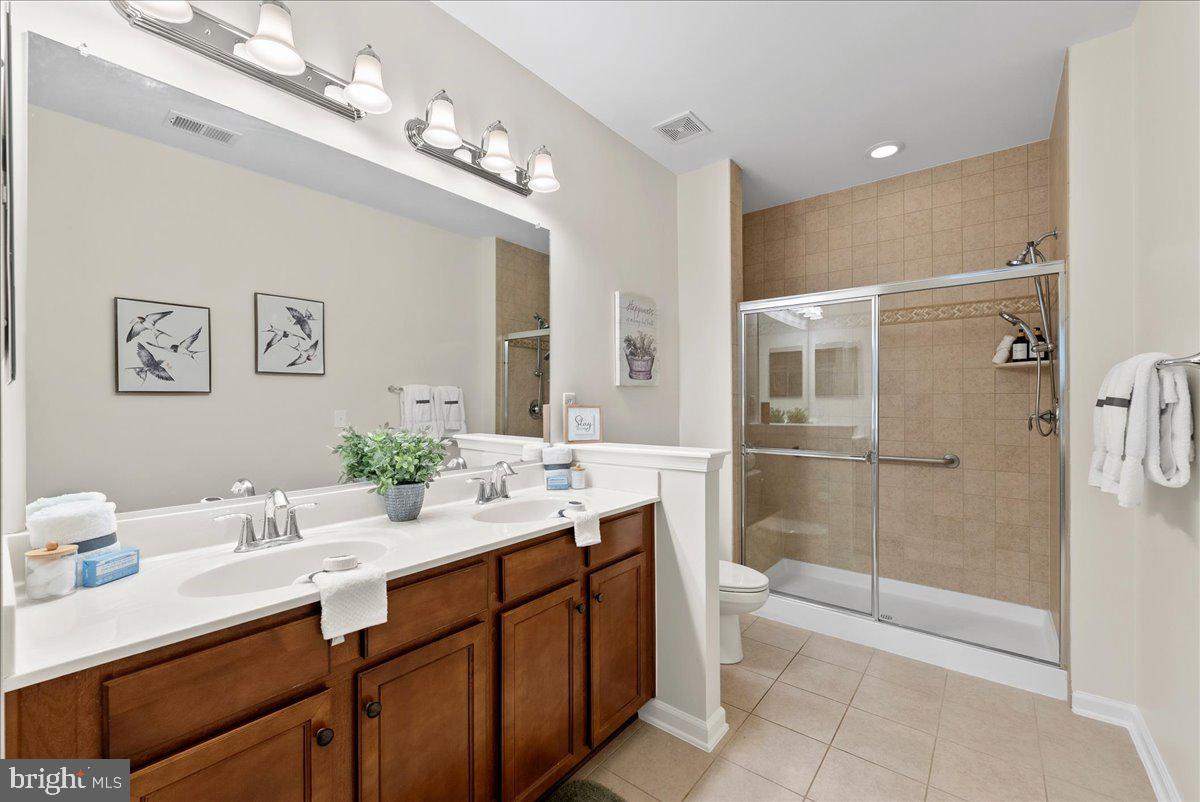 44324 STABLEFORD SQ, ASHBURN, Virginia 20147, 2 Bedrooms Bedrooms, ,2 BathroomsBathrooms,Residential,For sale,44324 STABLEFORD SQ,VALO2097624 MLS # VALO2097624