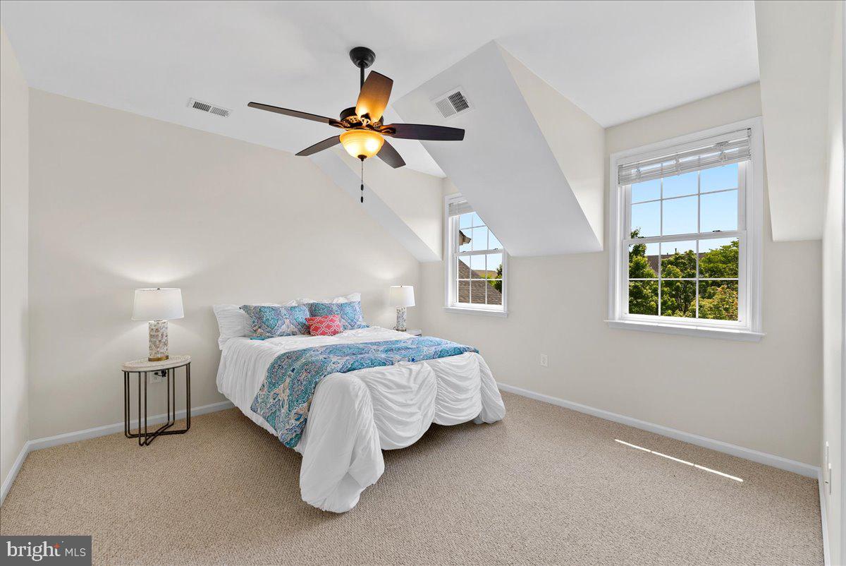 44324 STABLEFORD SQ, ASHBURN, Virginia 20147, 2 Bedrooms Bedrooms, ,2 BathroomsBathrooms,Residential,For sale,44324 STABLEFORD SQ,VALO2097624 MLS # VALO2097624