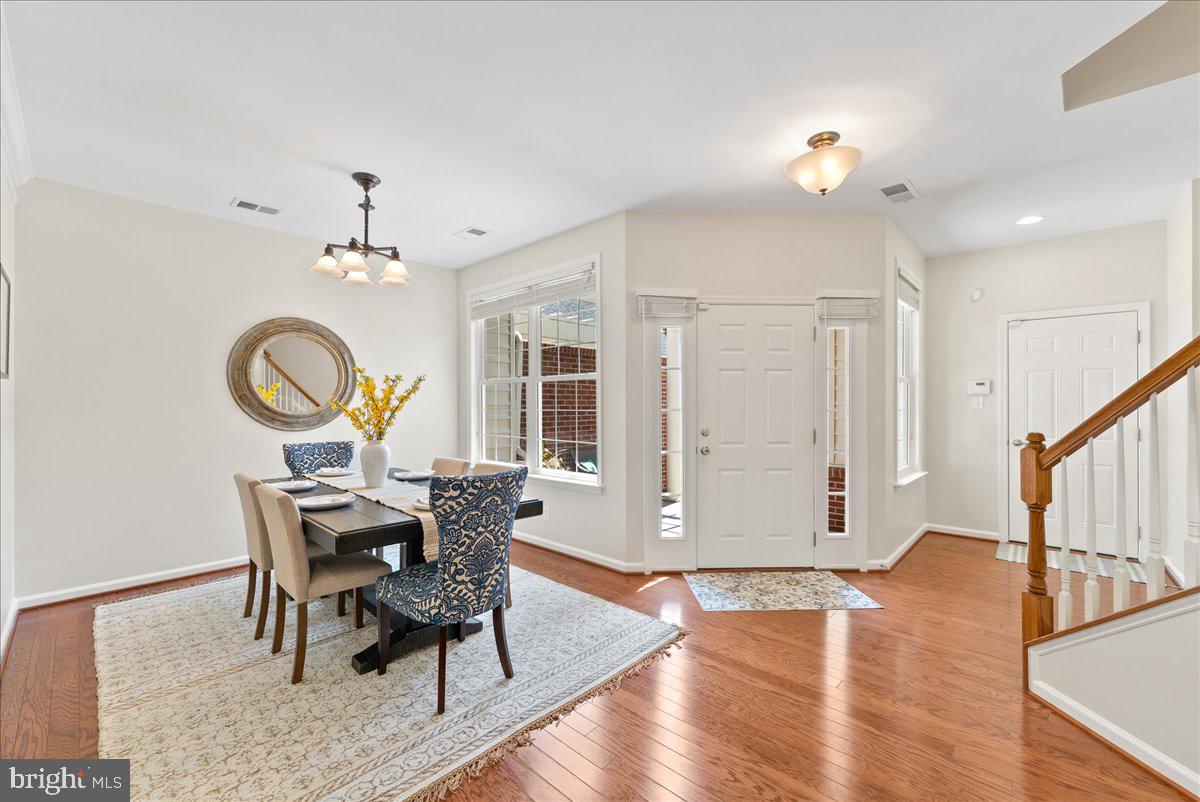 44324 STABLEFORD SQ, ASHBURN, Virginia 20147, 2 Bedrooms Bedrooms, ,2 BathroomsBathrooms,Residential,For sale,44324 STABLEFORD SQ,VALO2097624 MLS # VALO2097624